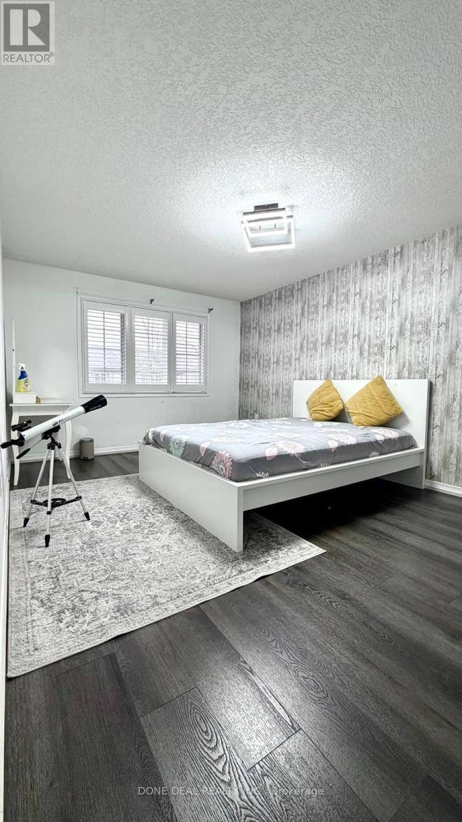 528 Virginia Creeper Street, Waterloo, Ontario  N2V 2W3 - Photo 12 - X12577186