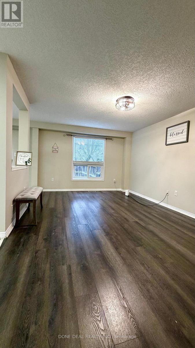 528 Virginia Creeper Street, Waterloo, Ontario  N2V 2W3 - Photo 5 - X12577186