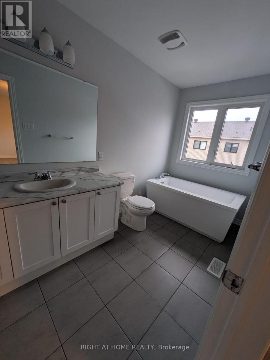 508 Culdaff Road, Ottawa, Ontario  K2S 2Z6 - Photo 11 - X12577222