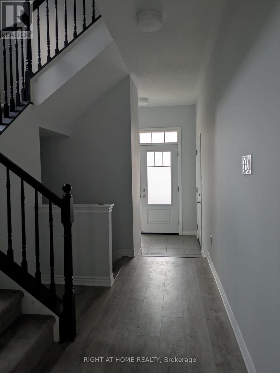 508 Culdaff Road, Ottawa, Ontario  K2S 2Z6 - Photo 3 - X12577222