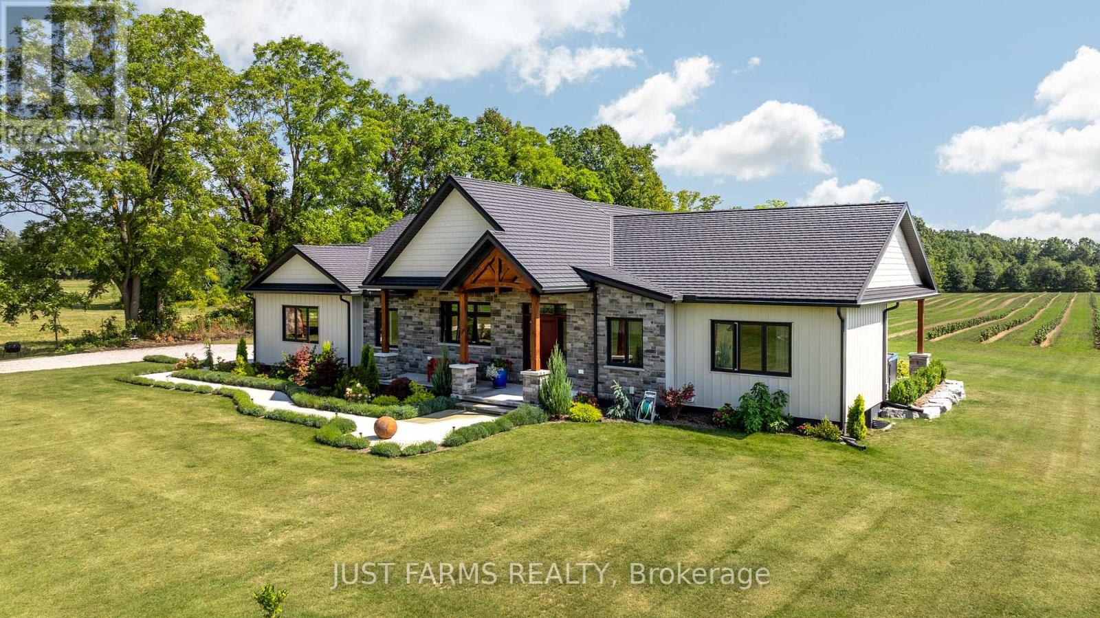 22889 Talbot Line, West Elgin, Ontario  N0L 2C0 - Photo 8 - X12404703