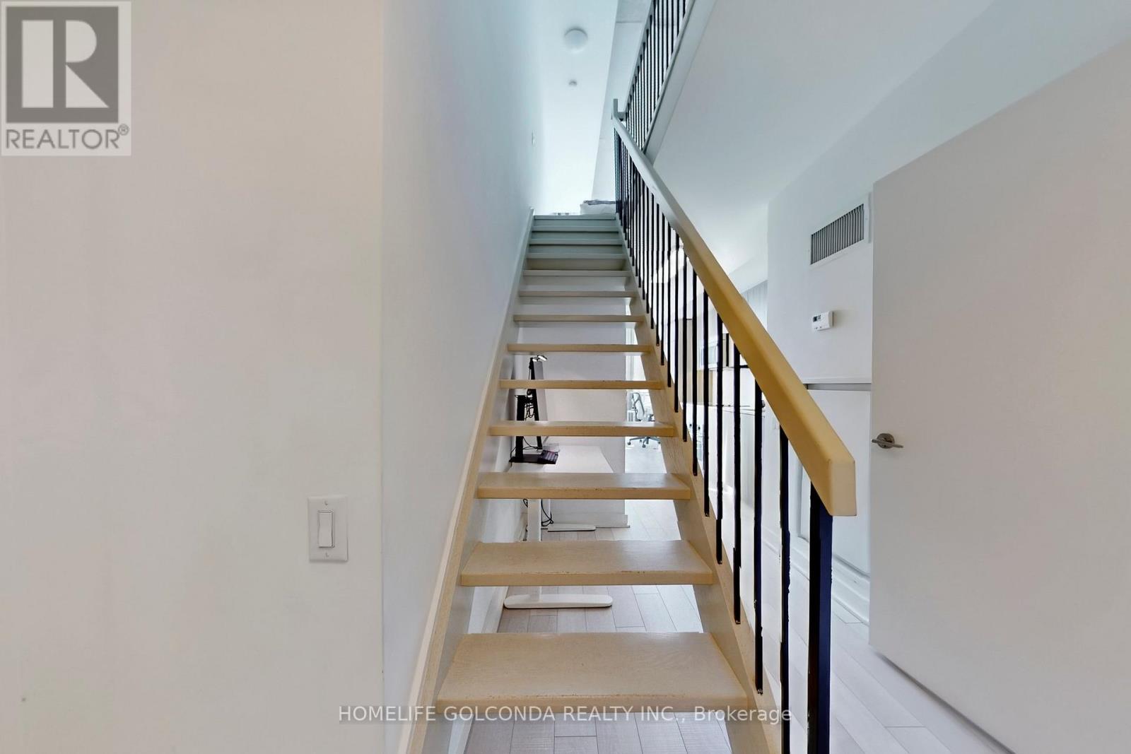 710 - 5 Hanna Avenue, Toronto, Ontario  M6K 0B3 - Photo 13 - C12577206