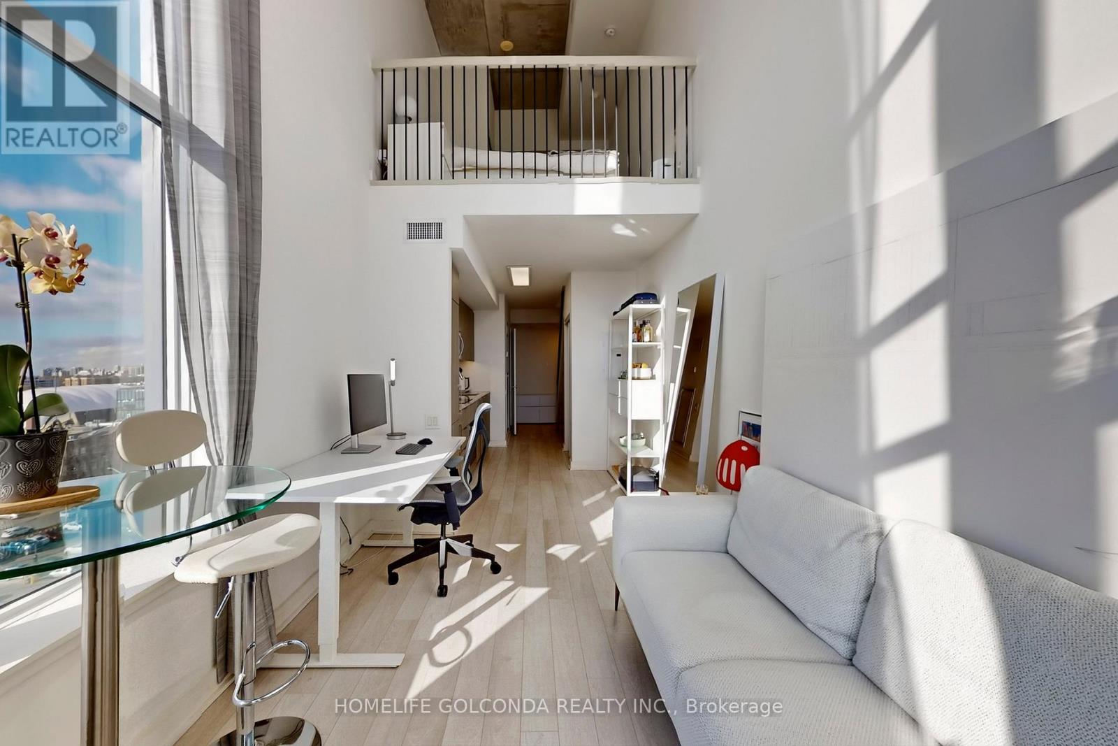 710 - 5 Hanna Avenue, Toronto, Ontario  M6K 0B3 - Photo 4 - C12577206