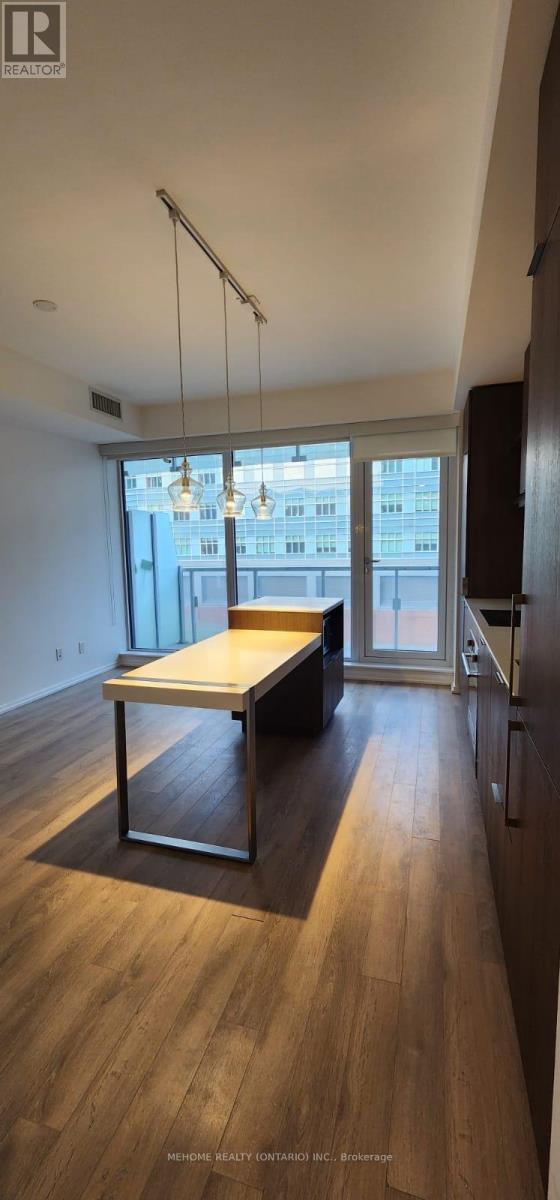 197 Yonge Street, Toronto, Ontario  M5B 0C4 - Photo 4 - C12577224