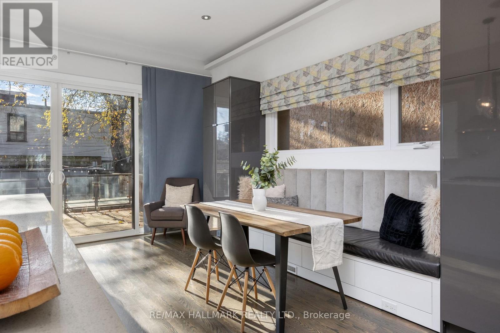 1549 Dundas Street E, Toronto, Ontario  M4L 1K6 - Photo 12 - E12577210