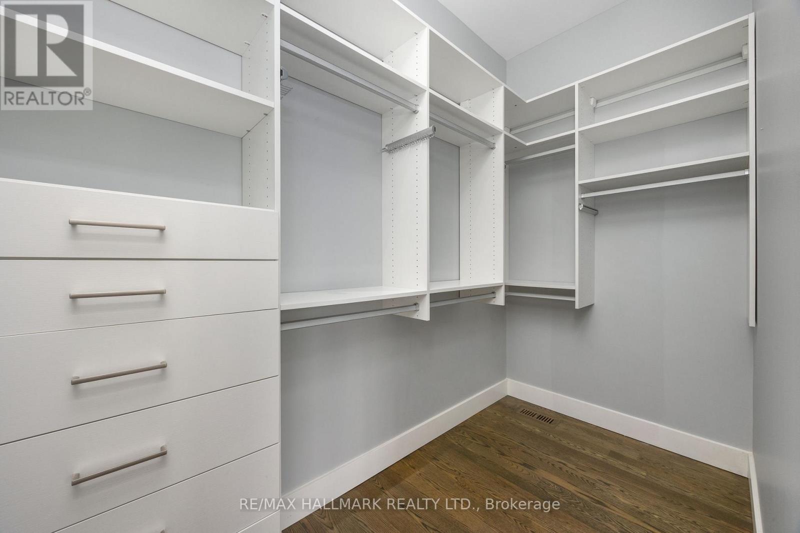 1549 Dundas Street E, Toronto, Ontario  M4L 1K6 - Photo 19 - E12577210