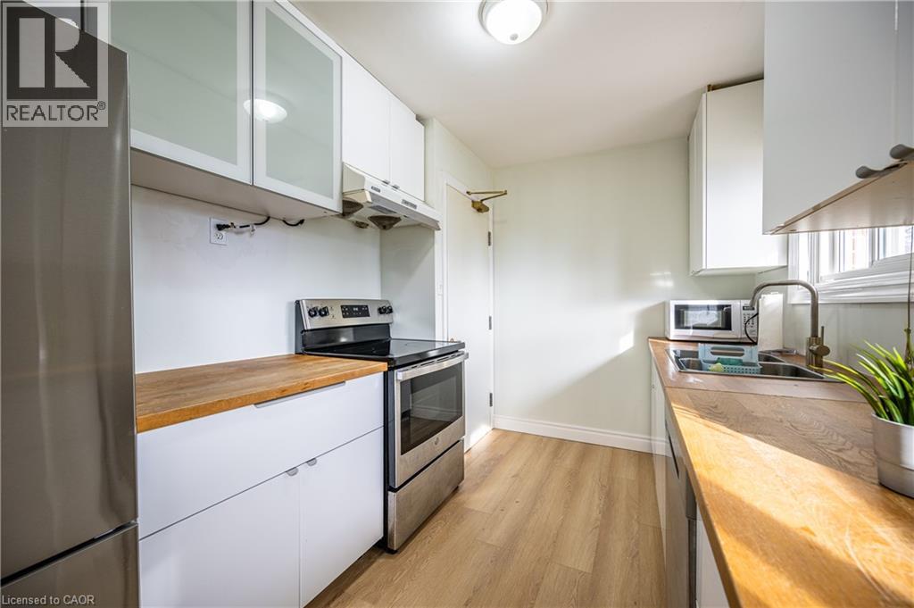 120 Marshall Street, Waterloo, Ontario  N2J 2T7 - Photo 12 - 40788097