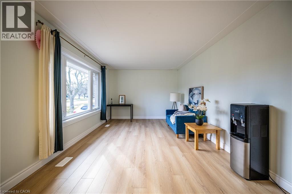 120 Marshall Street, Waterloo, Ontario  N2J 2T7 - Photo 8 - 40788097