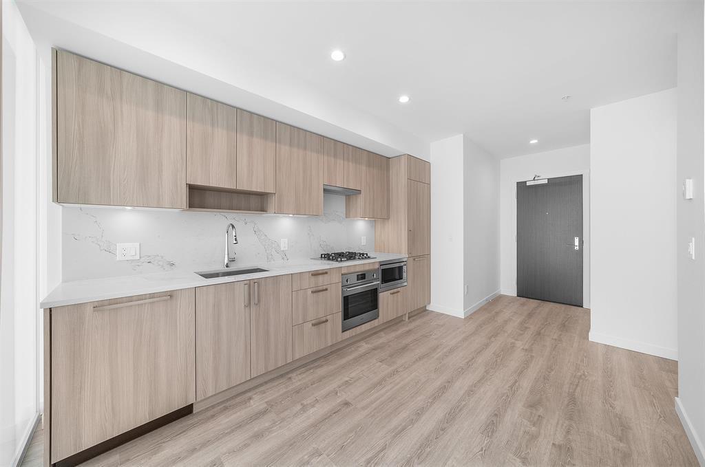 1314 13350 Central Avenue, Surrey, British Columbia  V3T 0S1 - Photo 5 - R3069974