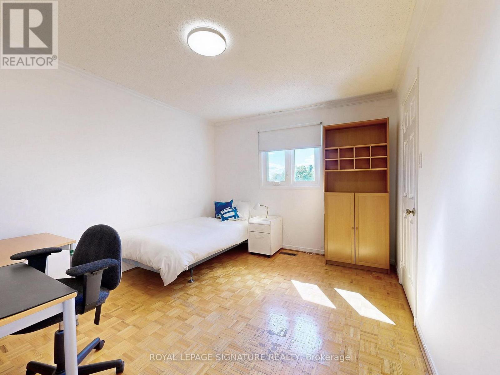 48 Millcroft Way, Vaughan, Ontario  L4J 6N9 - Photo 16 - N12518082