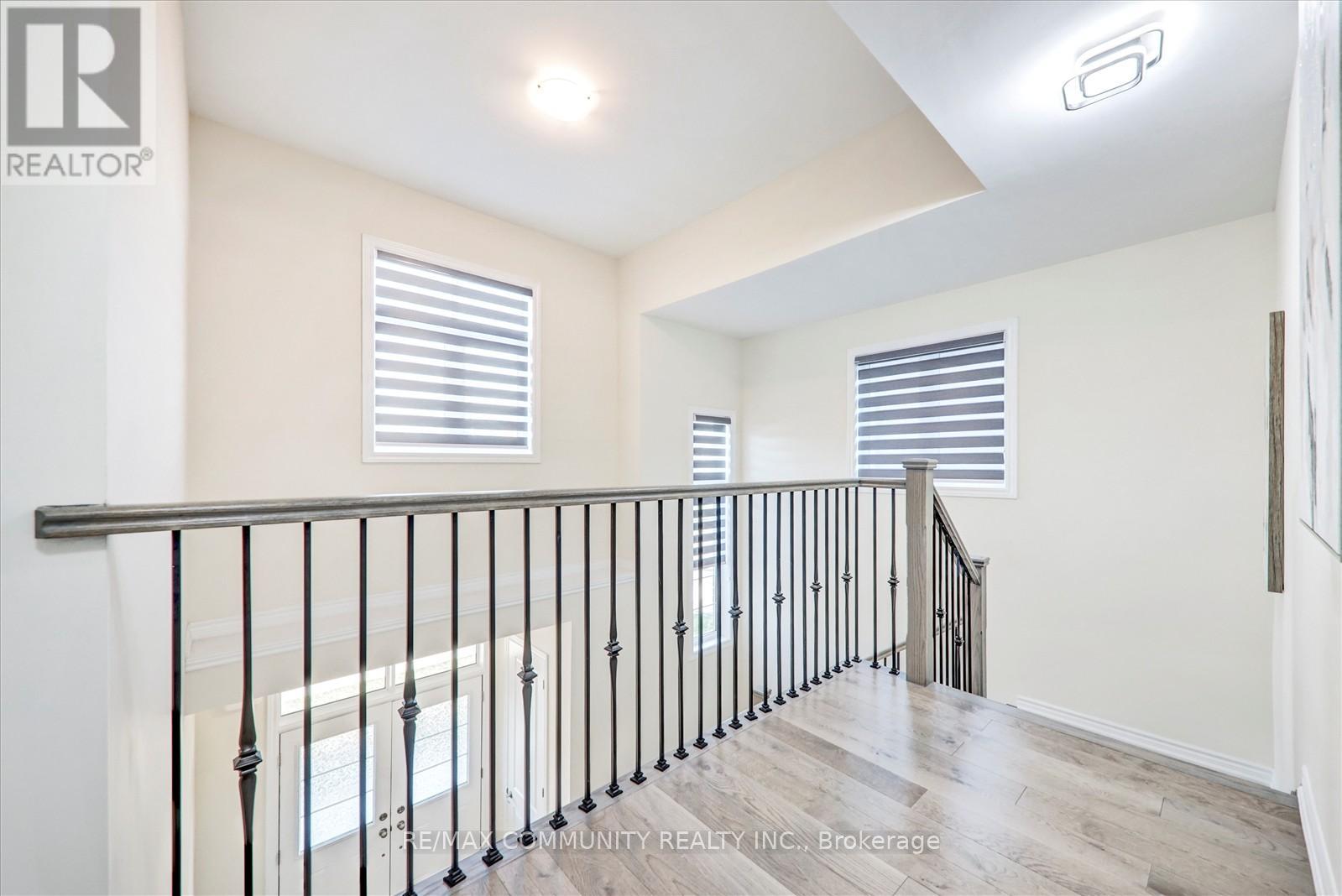 150 Jonkman Boulevard, Bradford West Gwillimbury, Ontario  L3Z 4J8 - Photo 22 - N12577254