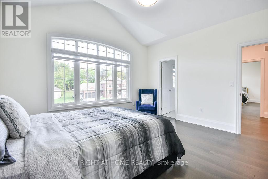 8 Forest Heights Court, Oro-Medonte, Ontario  L0L 2E0 - Photo 30 - S12577194