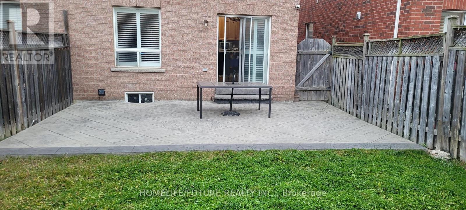 3103 Cabano Crescent, Mississauga, Ontario  L5M 0C5 - Photo 2 - W12577220