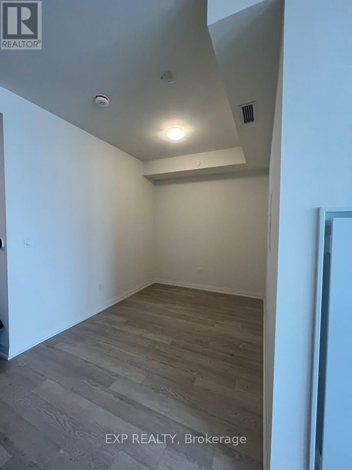 1004 - 1415 Dundas St E, Oakville, Ontario  L6H 8A3 - Photo 7 - W12577228