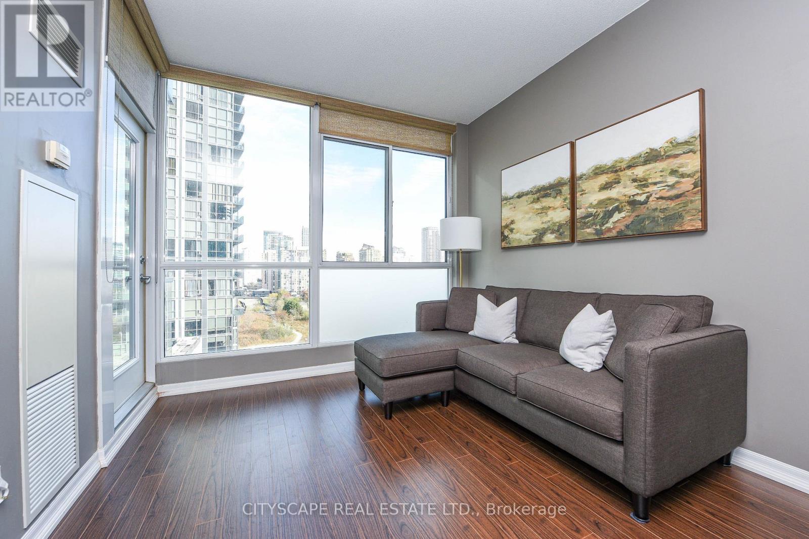 906 - 225 Webb Drive, Mississauga, Ontario  L5B 4P2 - Photo 19 - W12577236