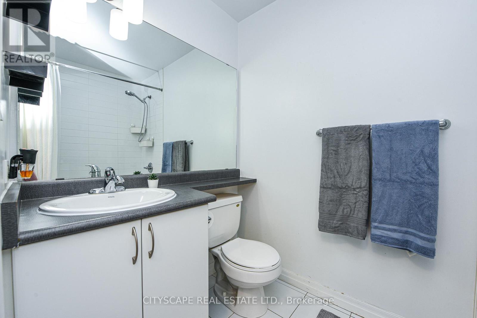 906 - 225 Webb Drive, Mississauga, Ontario  L5B 4P2 - Photo 22 - W12577236