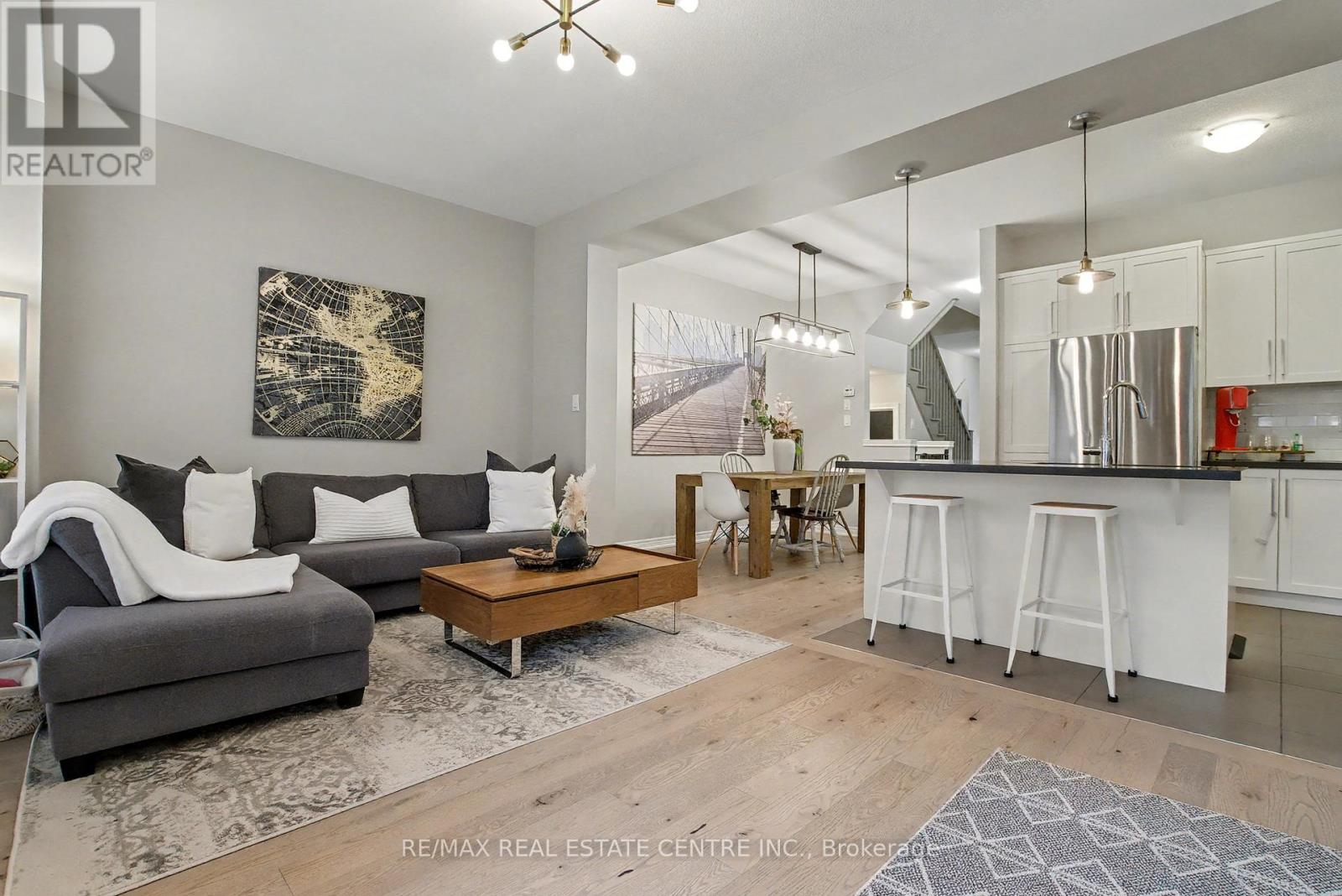 4 - 215 Dundas Street E, Hamilton, Ontario  L8B 0X2 - Photo 14 - X12577214