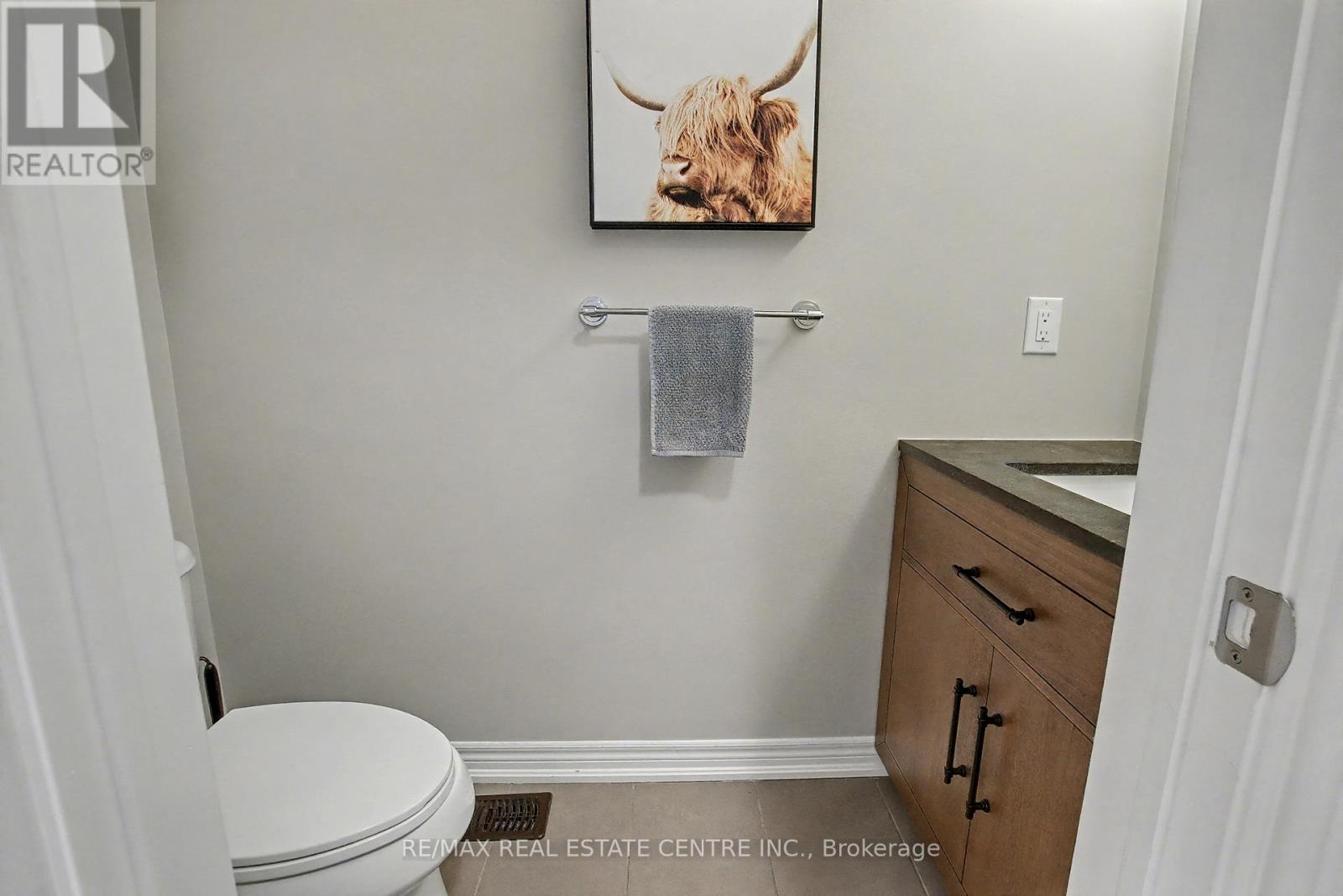 4 - 215 Dundas Street E, Hamilton, Ontario  L8B 0X2 - Photo 18 - X12577214