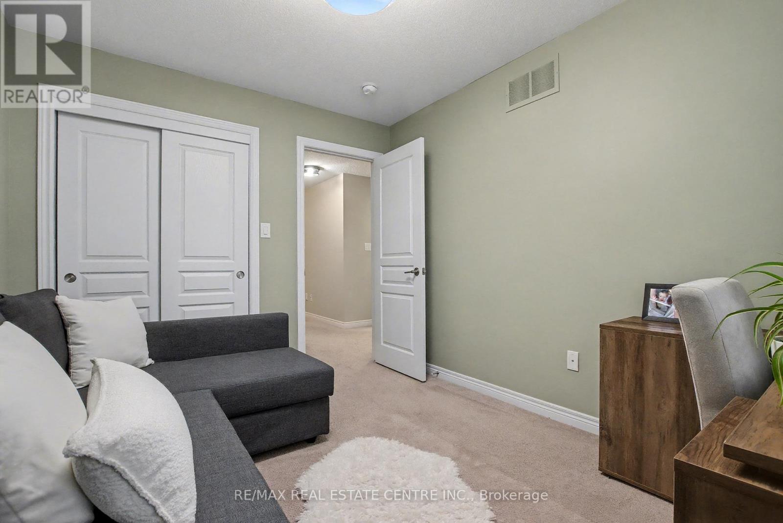 4 - 215 Dundas Street E, Hamilton, Ontario  L8B 0X2 - Photo 20 - X12577214