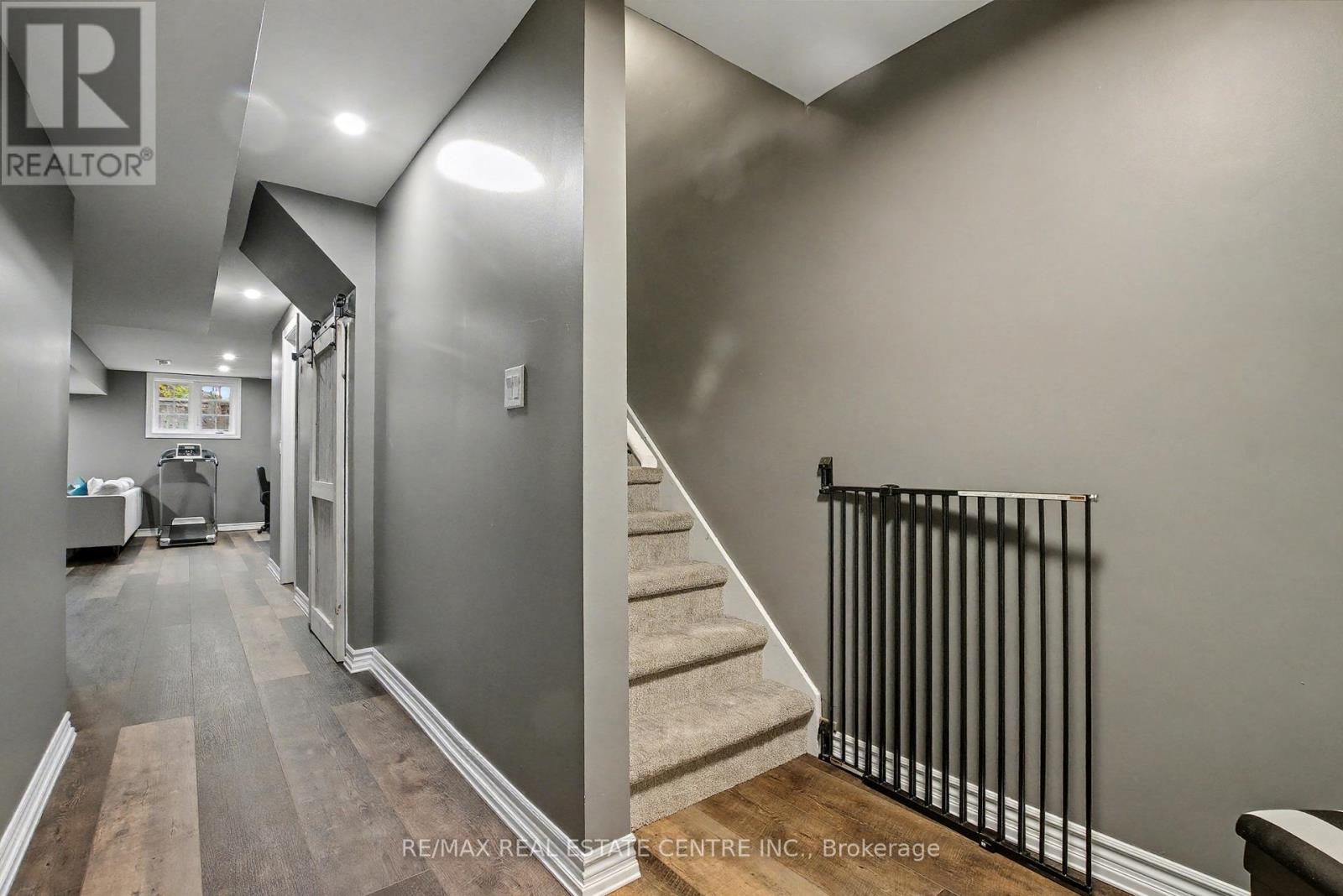 4 - 215 Dundas Street E, Hamilton, Ontario  L8B 0X2 - Photo 32 - X12577214