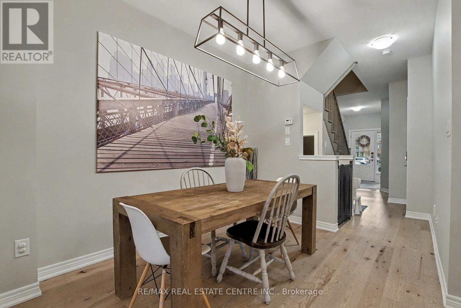 4 - 215 Dundas Street E, Hamilton, Ontario  L8B 0X2 - Photo 7 - X12577214