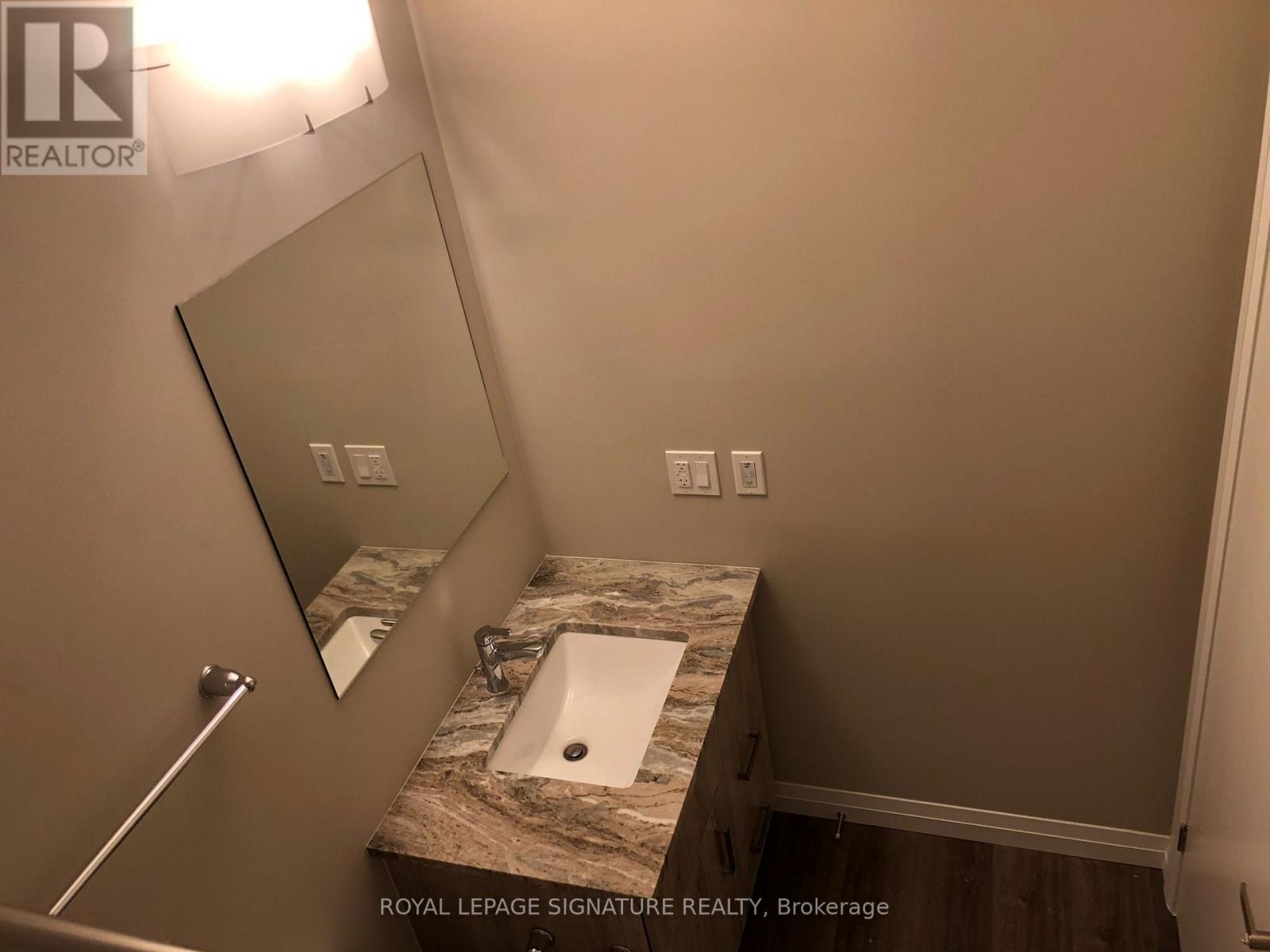 413 - 108 Garment Street, Kitchener, Ontario  N2G 2B3 - Photo 11 - X12577226