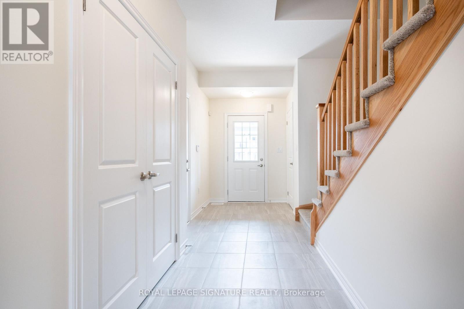 151 Sonoma Lane, Hamilton, Ontario  L8E 0J9 - Photo 4 - X12577242