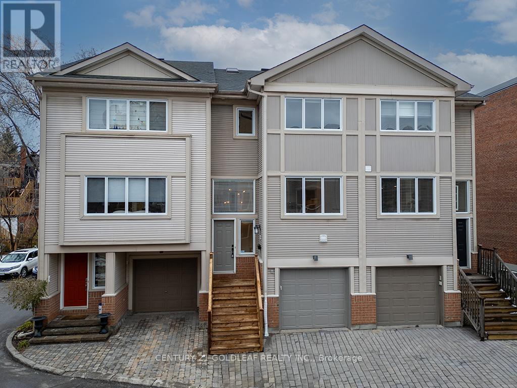 4 SCHOOLHOUSE PRIVATE, Ottawa, Ontario