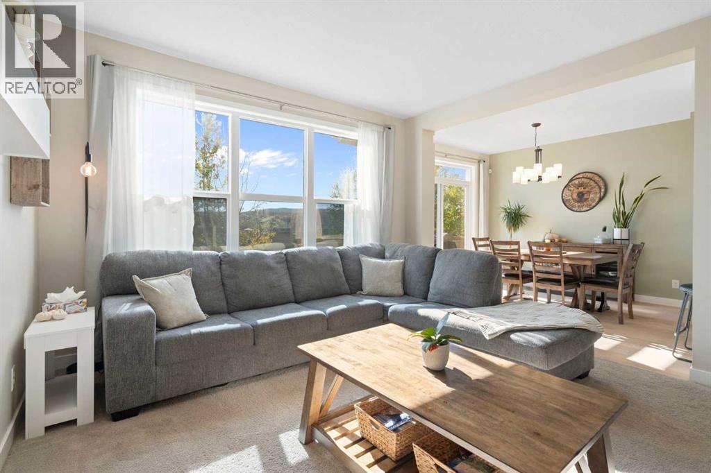 75 Buckskin Way, Cochrane, Alberta  T4C 2P2 - Photo 3 - A2263745