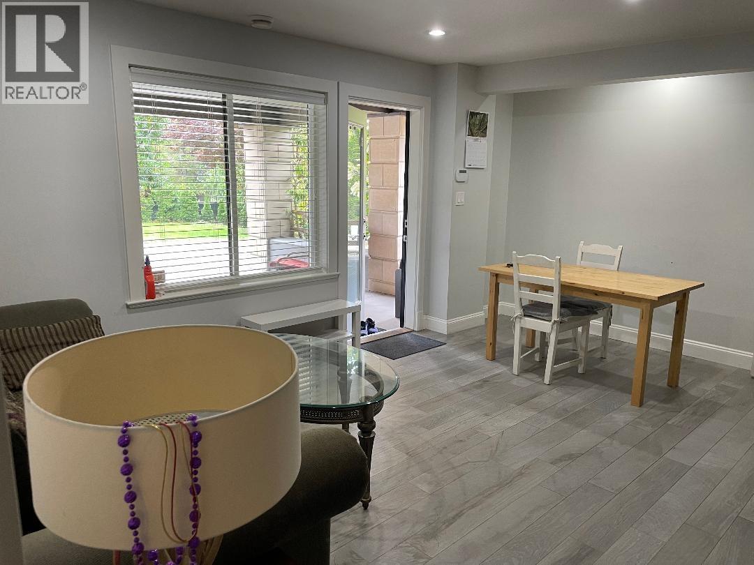 275 E Osborne Road, North Vancouver, British Columbia  V7N 1M1 - Photo 3 - R3070215