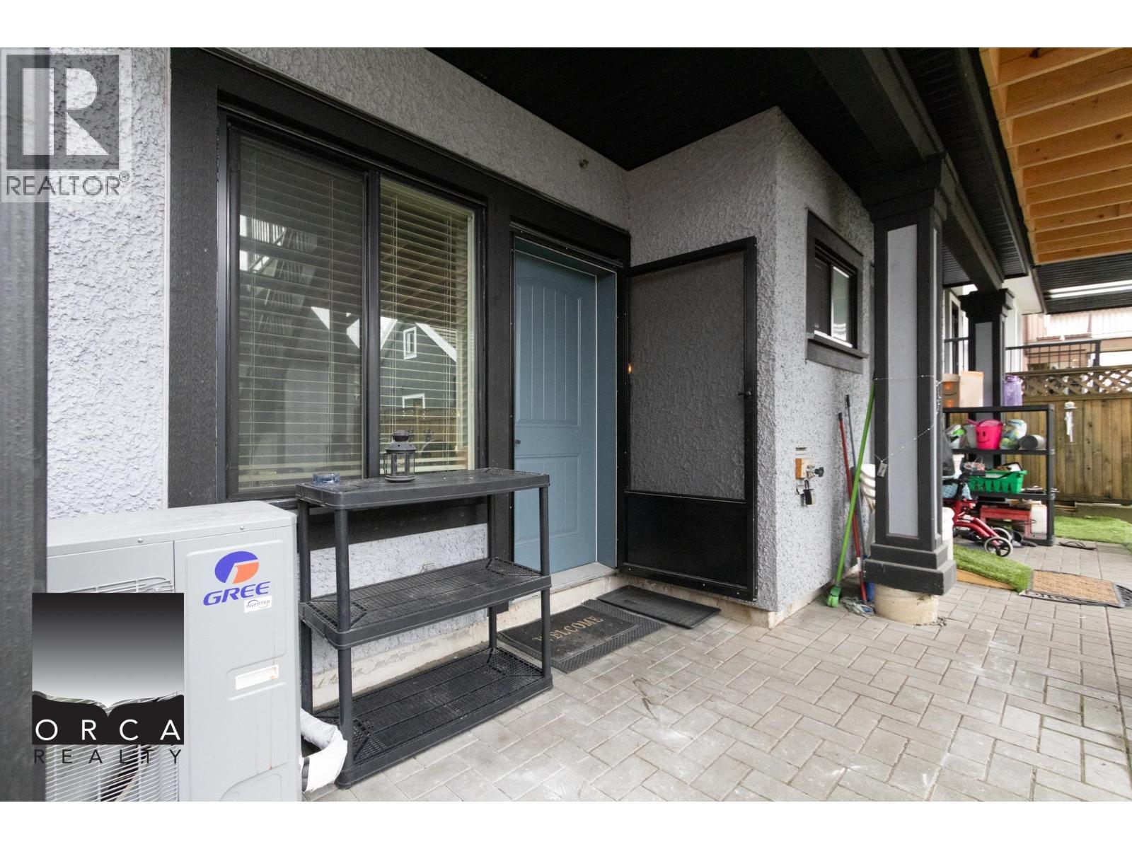 Suite-3351 Wellington Avenue, Vancouver, British Columbia  V5R 4Y3 - Photo 2 - R3070217