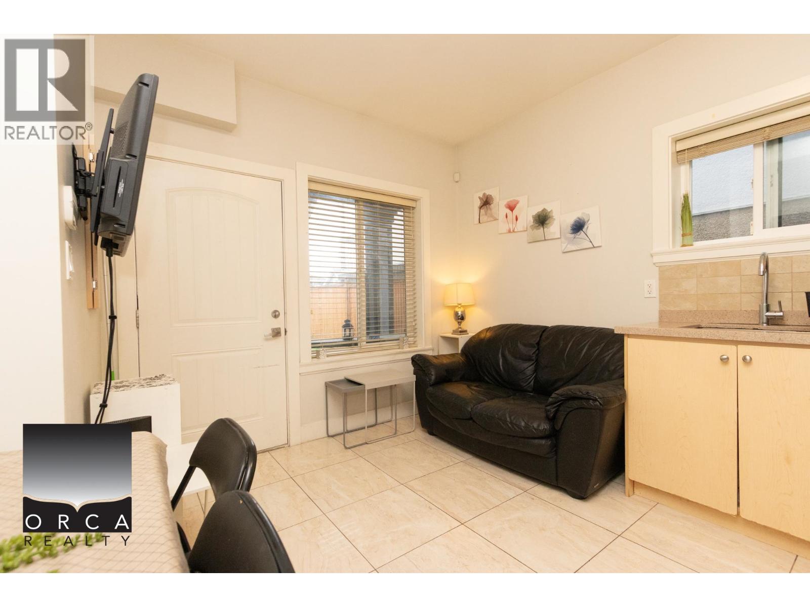 Suite-3351 Wellington Avenue, Vancouver, British Columbia  V5R 4Y3 - Photo 8 - R3070217