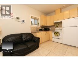 Suite-3351 Wellington Avenue, Vancouver, Ca