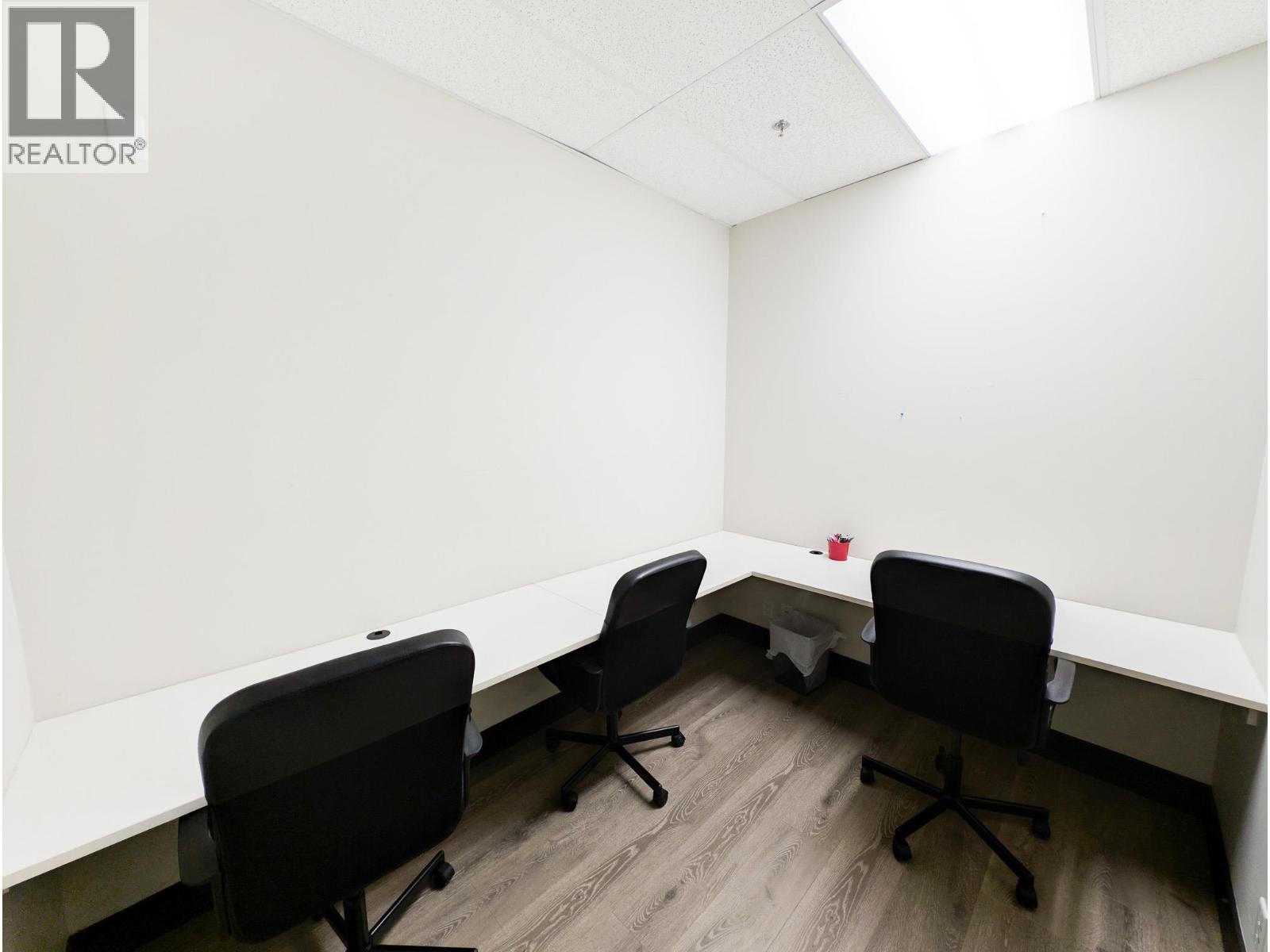 O1-B2 2099 Lougheed Highway, Port Coquitlam, British Columbia  V3B 1A8 - Photo 3 - C8074096