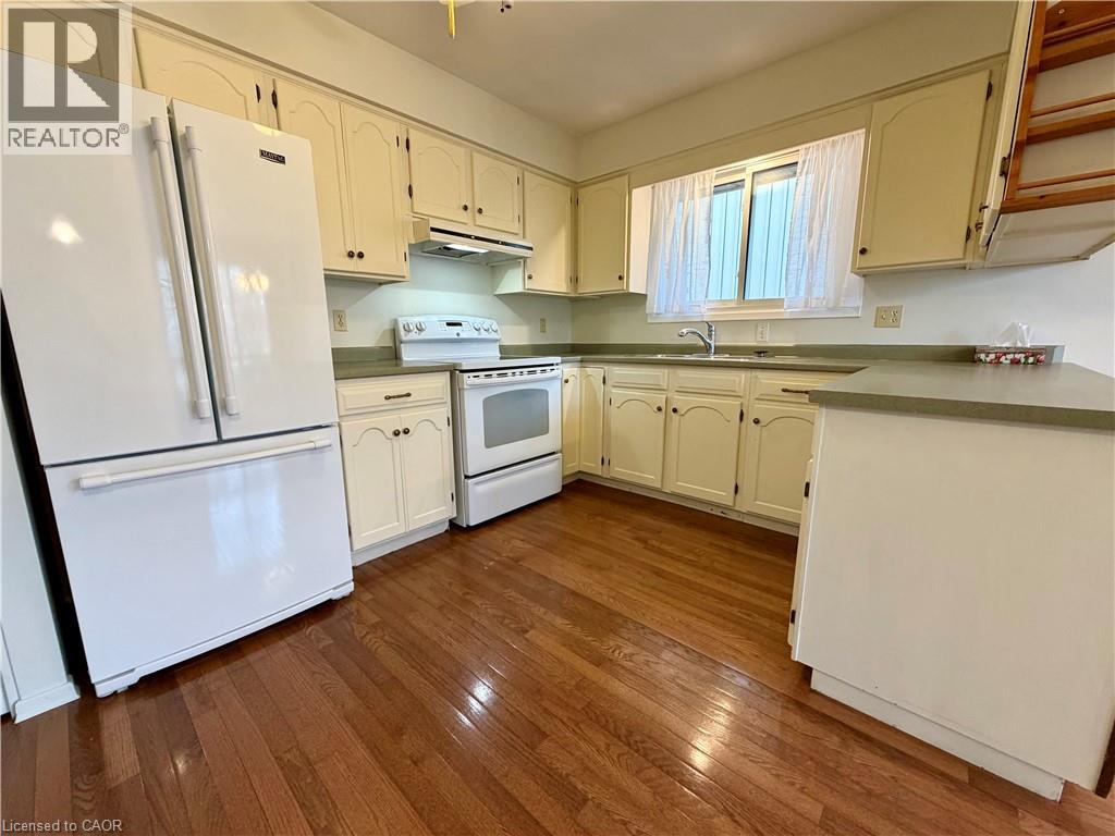 6 Burdock Boulevard, Brantford, Ontario  N3R 6B6 - Photo 13 - 40790187