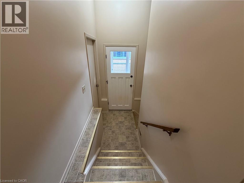 6 Burdock Boulevard, Brantford, Ontario  N3R 6B6 - Photo 24 - 40790187