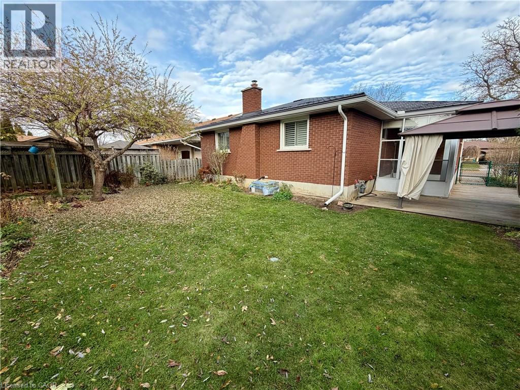 6 Burdock Boulevard, Brantford, Ontario  N3R 6B6 - Photo 7 - 40790187