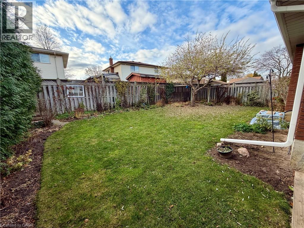 6 Burdock Boulevard, Brantford, Ontario  N3R 6B6 - Photo 8 - 40790187