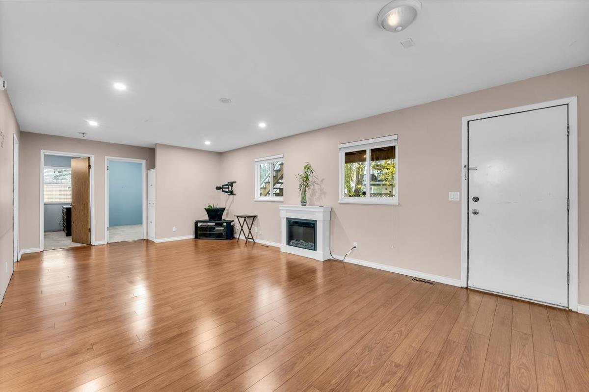 16059 93 Avenue, Surrey, British Columbia  V4N 3E3 - Photo 19 - R3069122