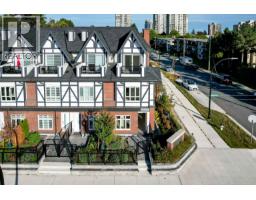 7 6988 GRIFFITHS AVENUE