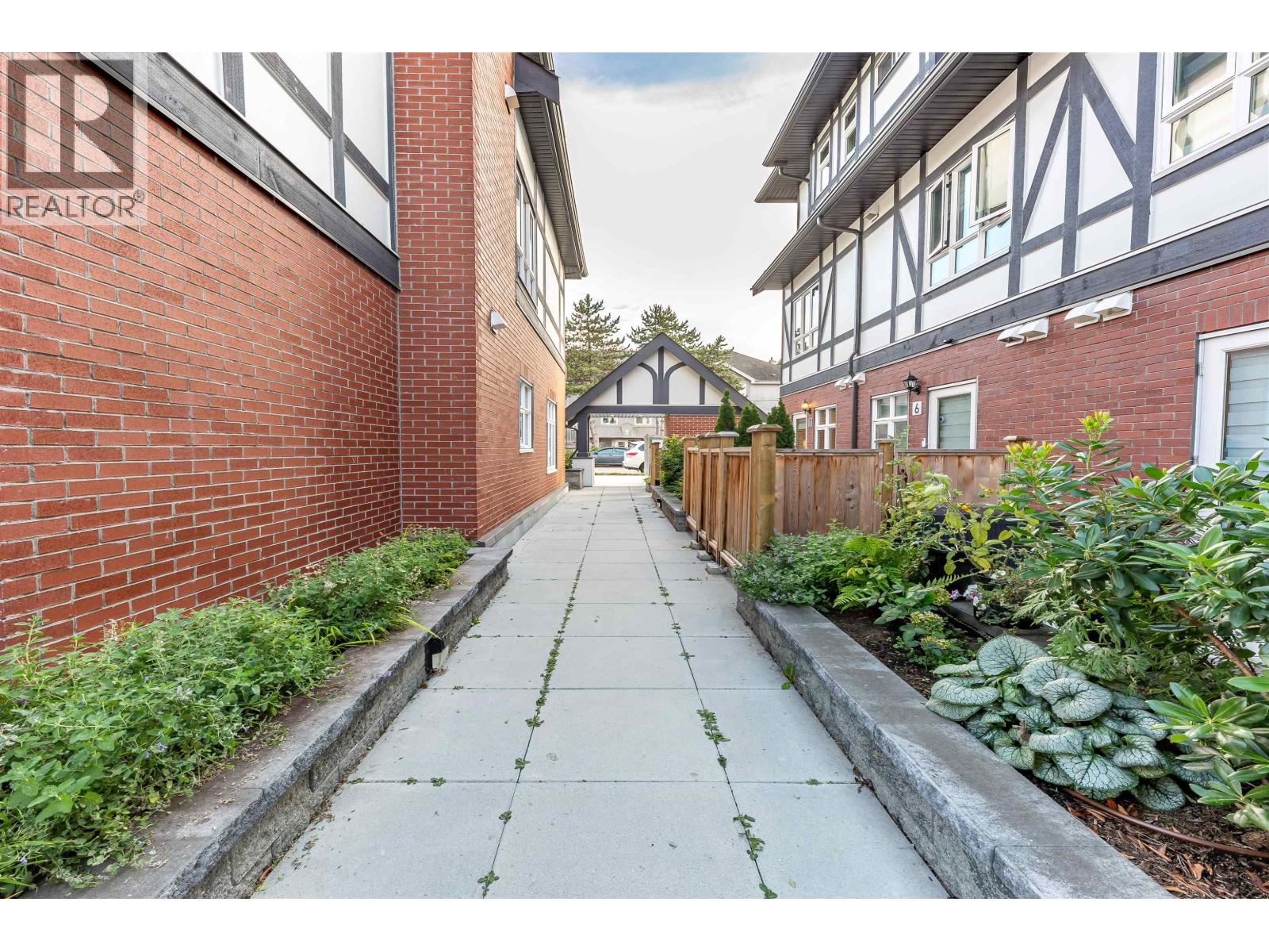 7 6988 Griffiths Avenue, Burnaby, British Columbia  V5E 0C7 - Photo 8 - R3070127