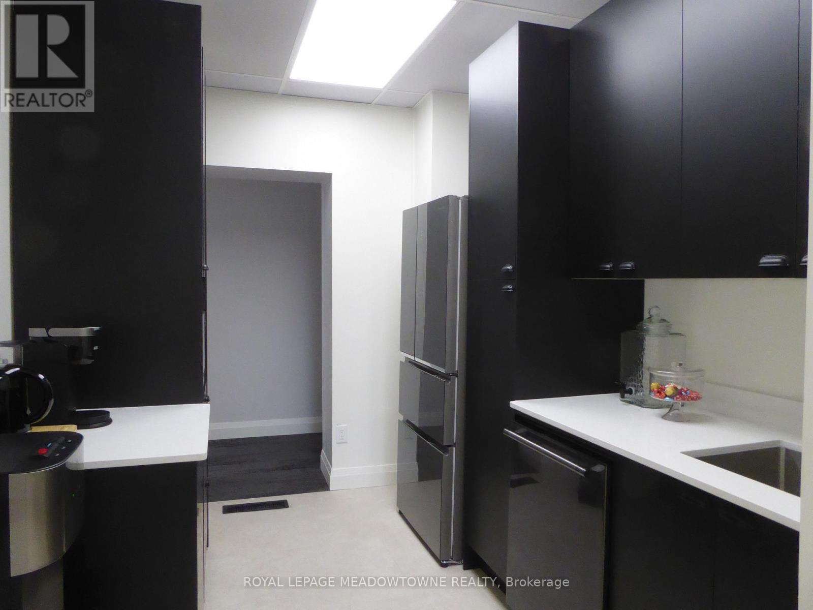 Suite M - 37 Main Street S, Halton Hills, Ontario  L7G 3G2 - Photo 18 - W12573406