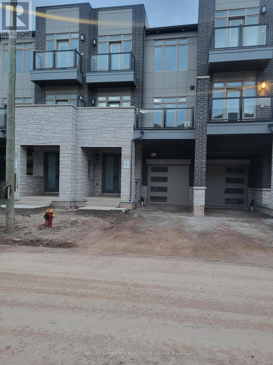 3321 TAHA GARDENS, Oakville, Ontario