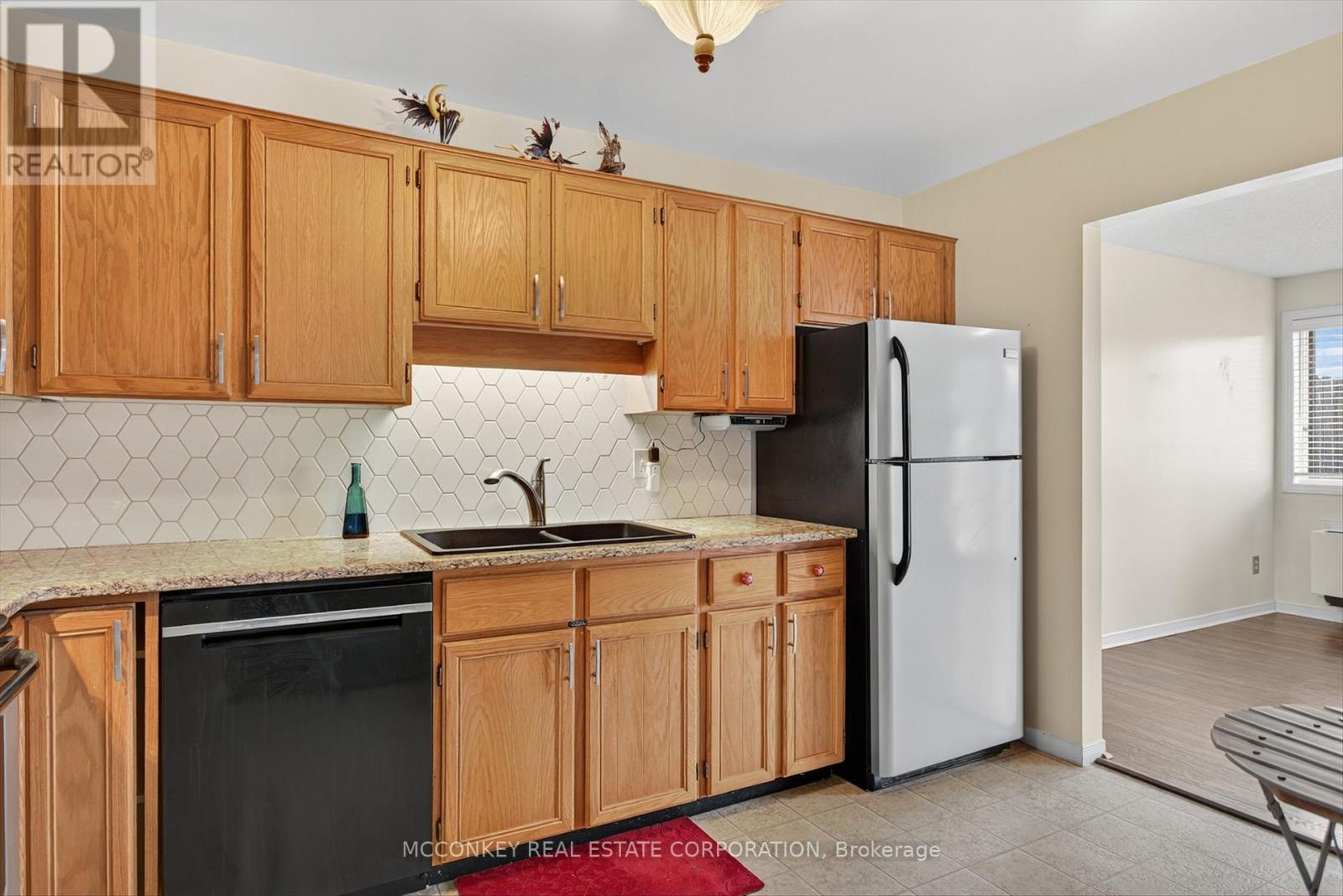 26 - 36 Champlain Crescent, Peterborough, Ontario  K9L 1T1 - Photo 10 - X12571402