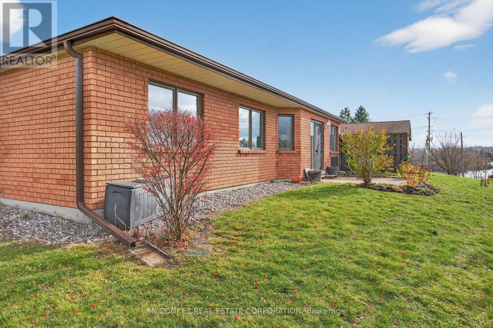 26 - 36 Champlain Crescent, Peterborough, Ontario  K9L 1T1 - Photo 28 - X12571402