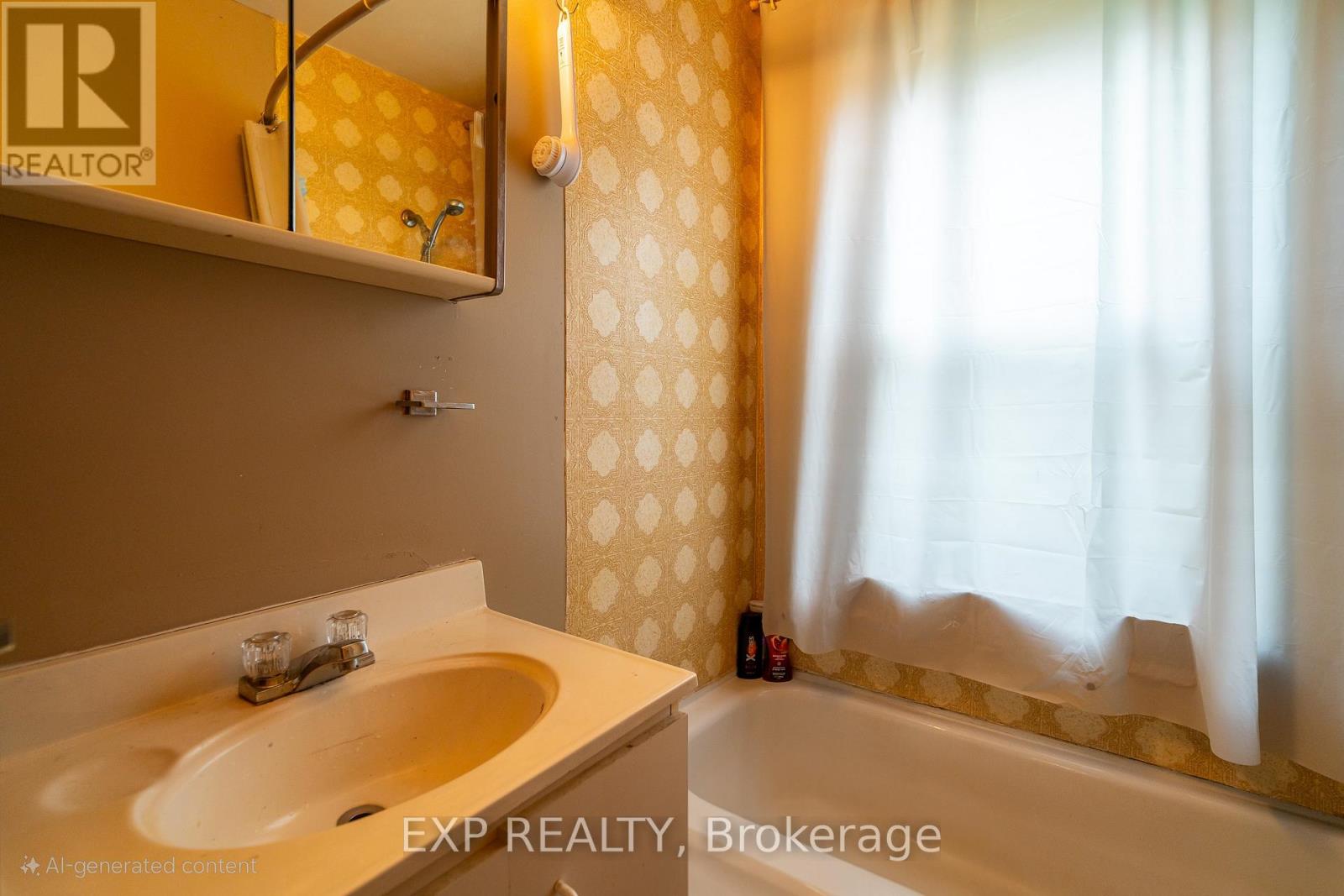 105 Rideau Street, Merrickville-Wolford, Ontario  K0G 1N0 - Photo 15 - X12577278