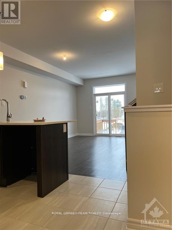 104 Patchell Place, North Grenville, Ontario  K0J 1J0 - Photo 7 - X12577284