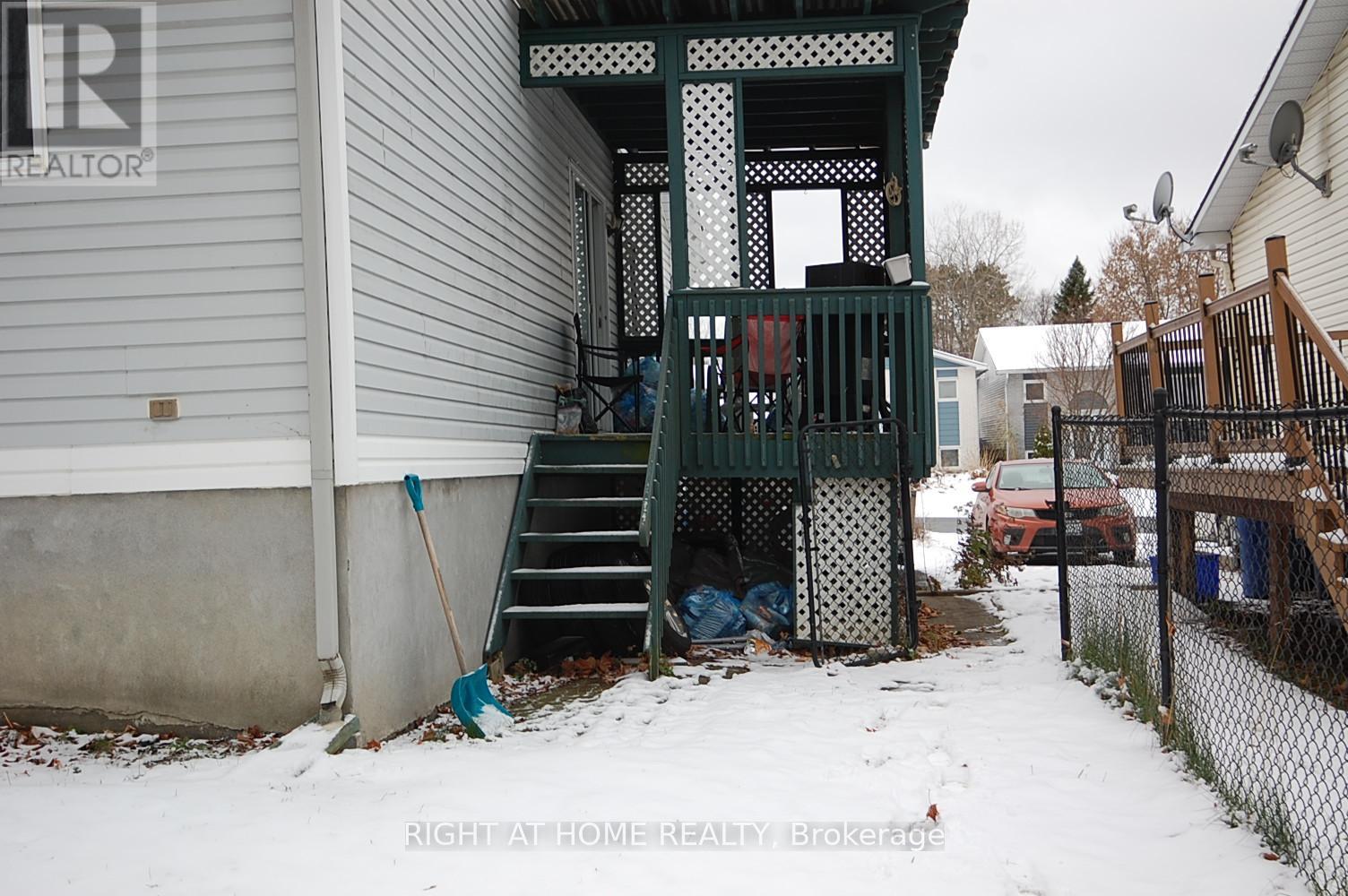 937 Morris Street, Clarence-Rockland, Ontario  K4K 1N1 - Photo 3 - X12577294