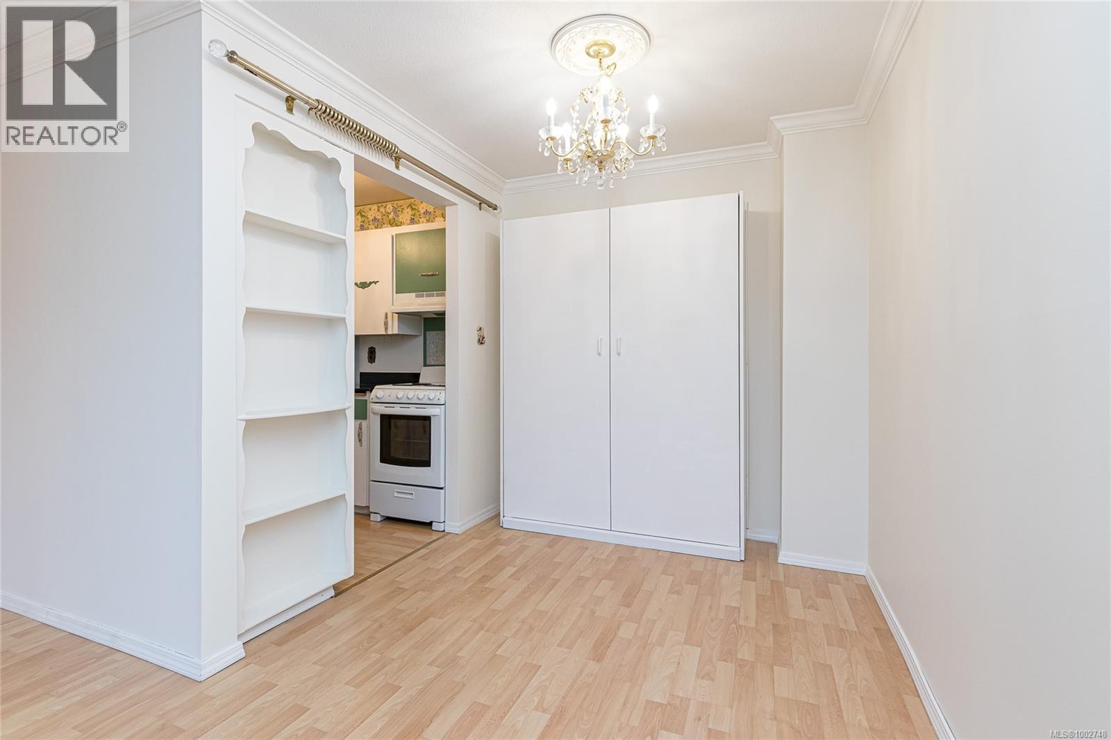 118 964 Heywood Ave, Victoria, British Columbia  V8V 2Y5 - Photo 10 - 1002748