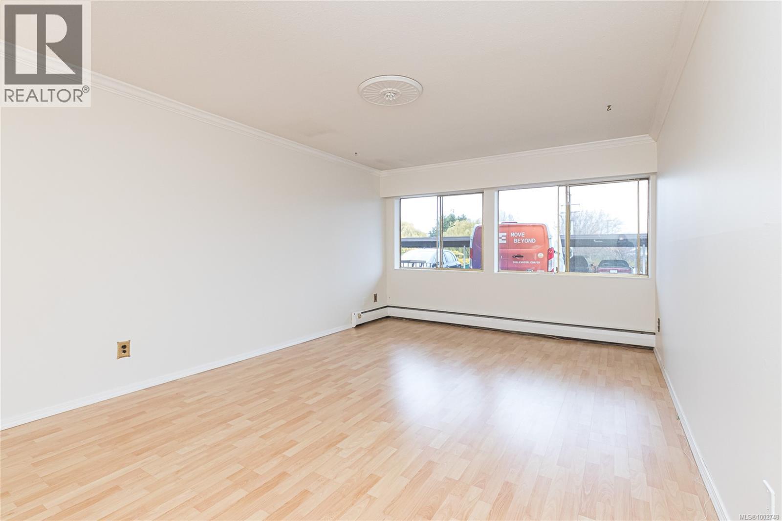 118 964 Heywood Ave, Victoria, British Columbia  V8V 2Y5 - Photo 4 - 1002748